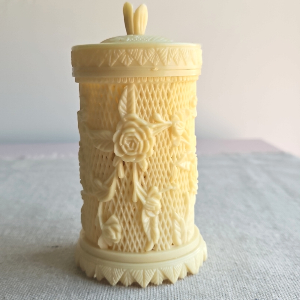 Ivory Celluloid Plastic Container With 36 Hors d'oeuvres Forks Picks